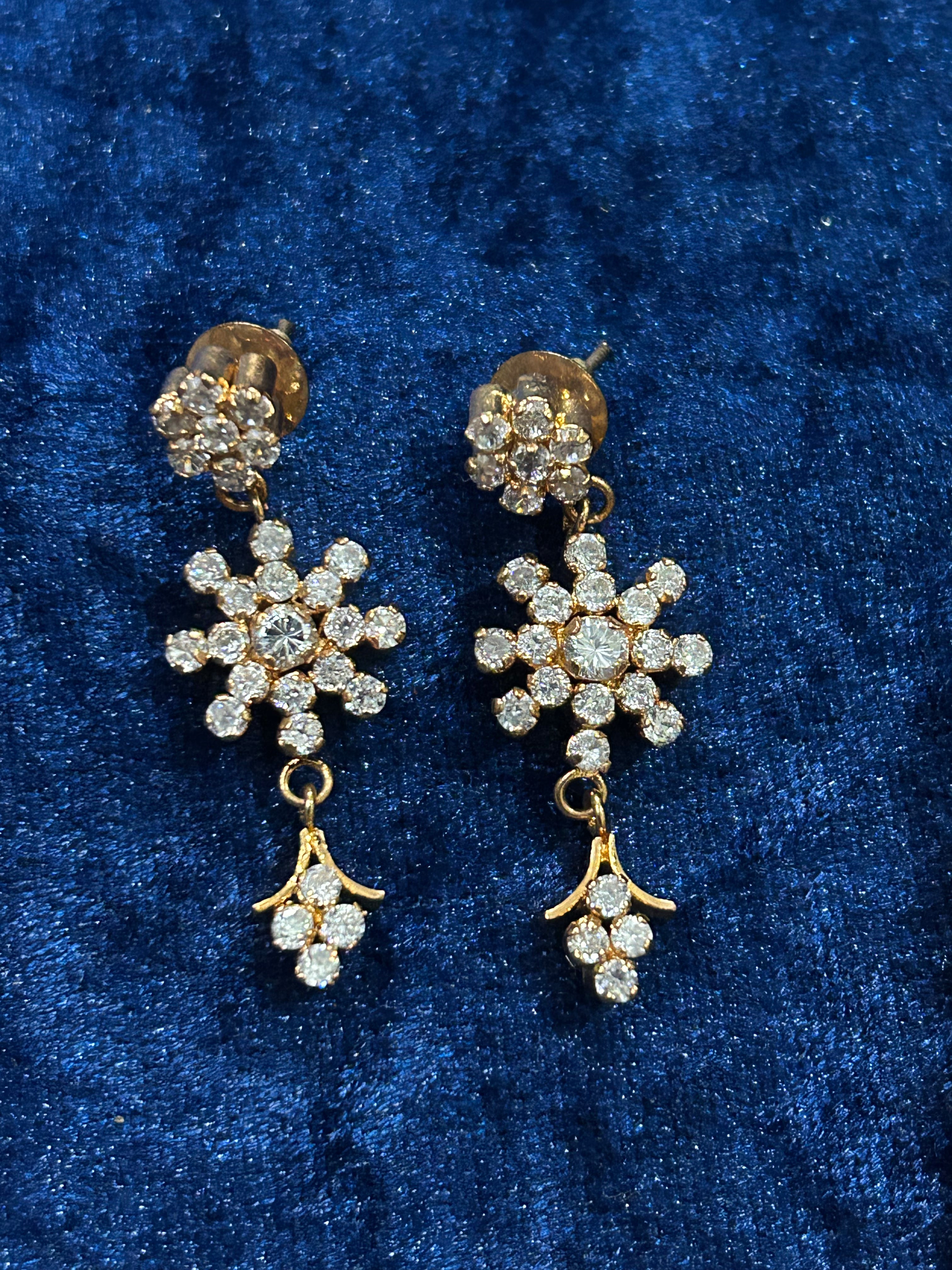 Apsara Glow – Antique Silver-Plated Set Inspired by Royal Beauty