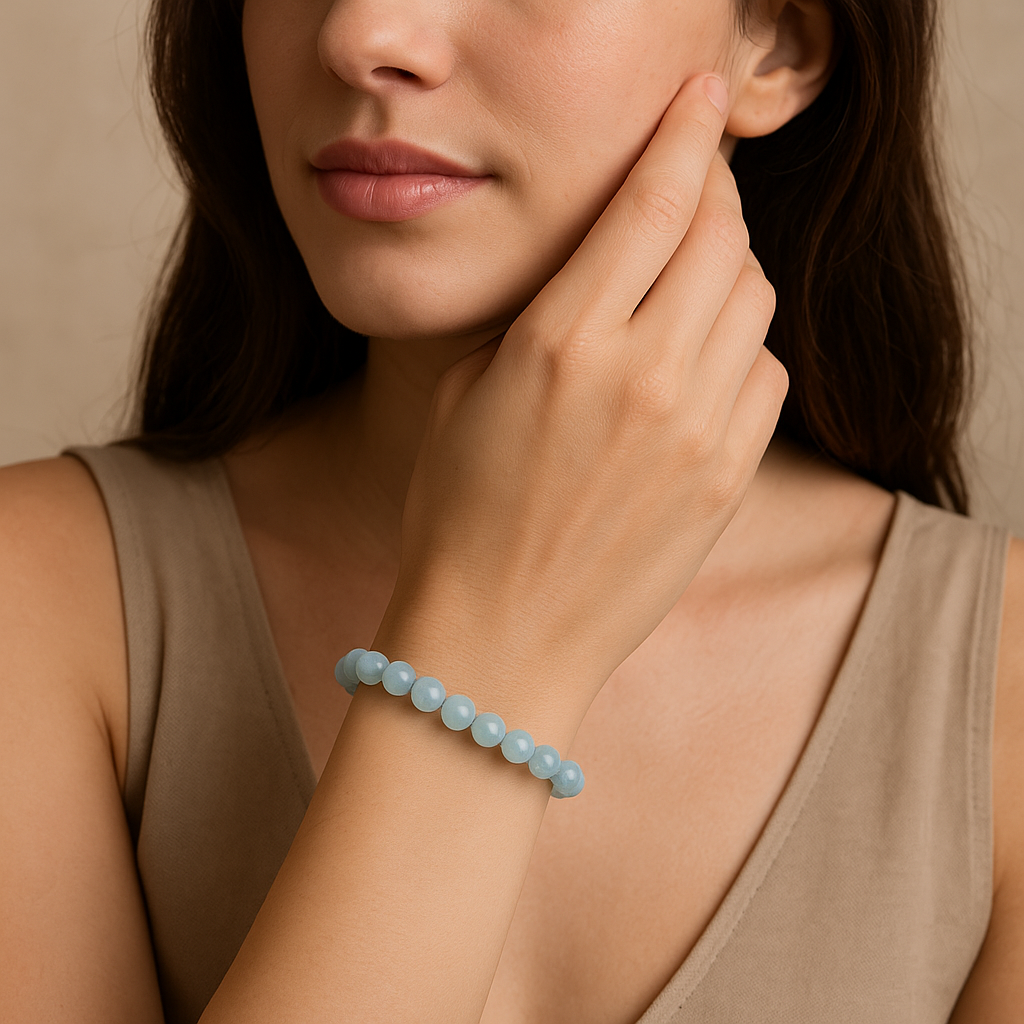 Aquamarine Tranquility Bracelet – Natural Beauty for Everyday Calm