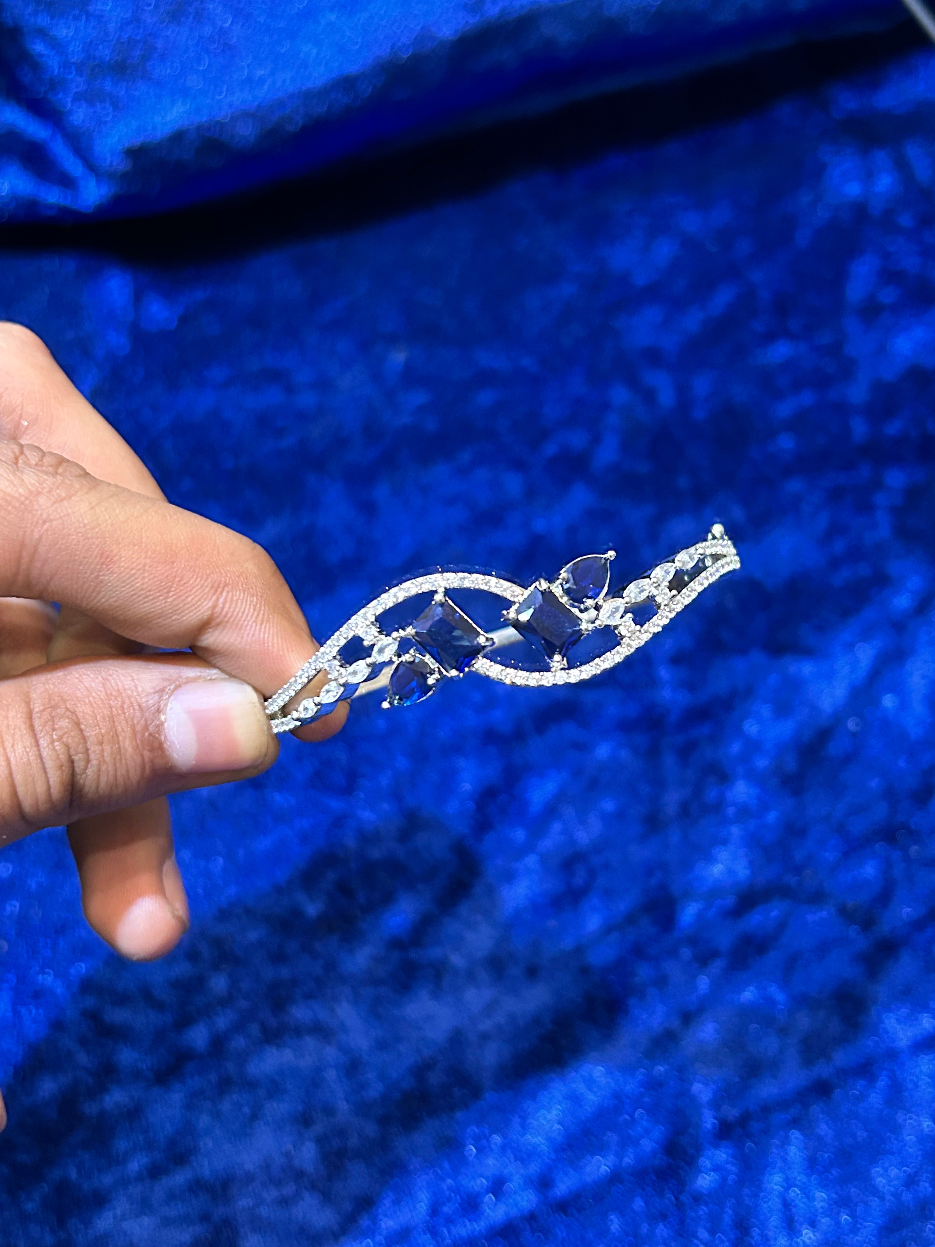 Trendy Silver-Plated Bracelets for Women – Sparkle and Shine