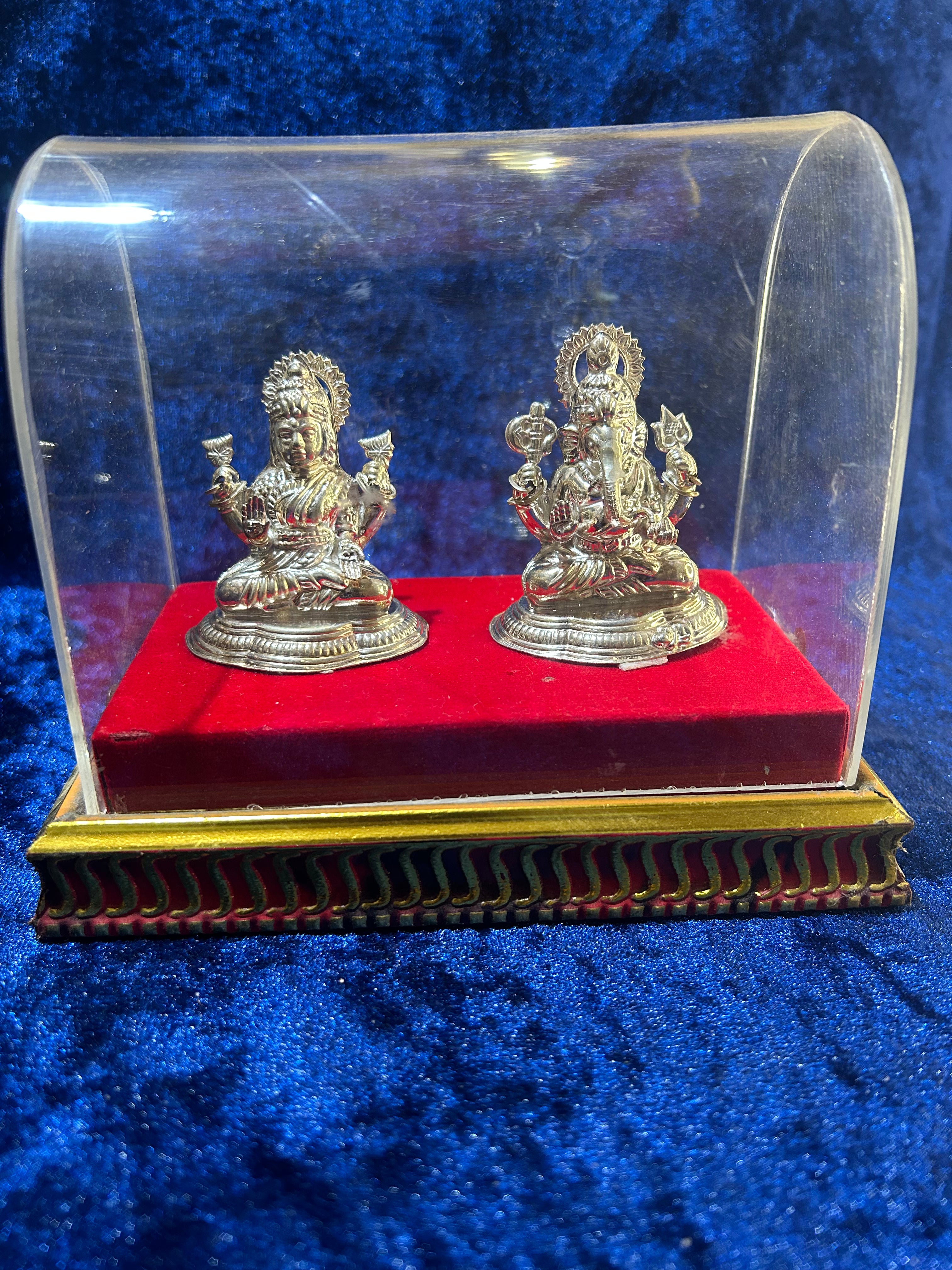 Laxmi Ganesh Idol in Silver – Traditional Elegance for Every Home