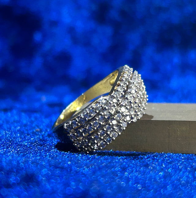 Pure 925 Silver Ring – A Stunning Gift of Style and Sentiment