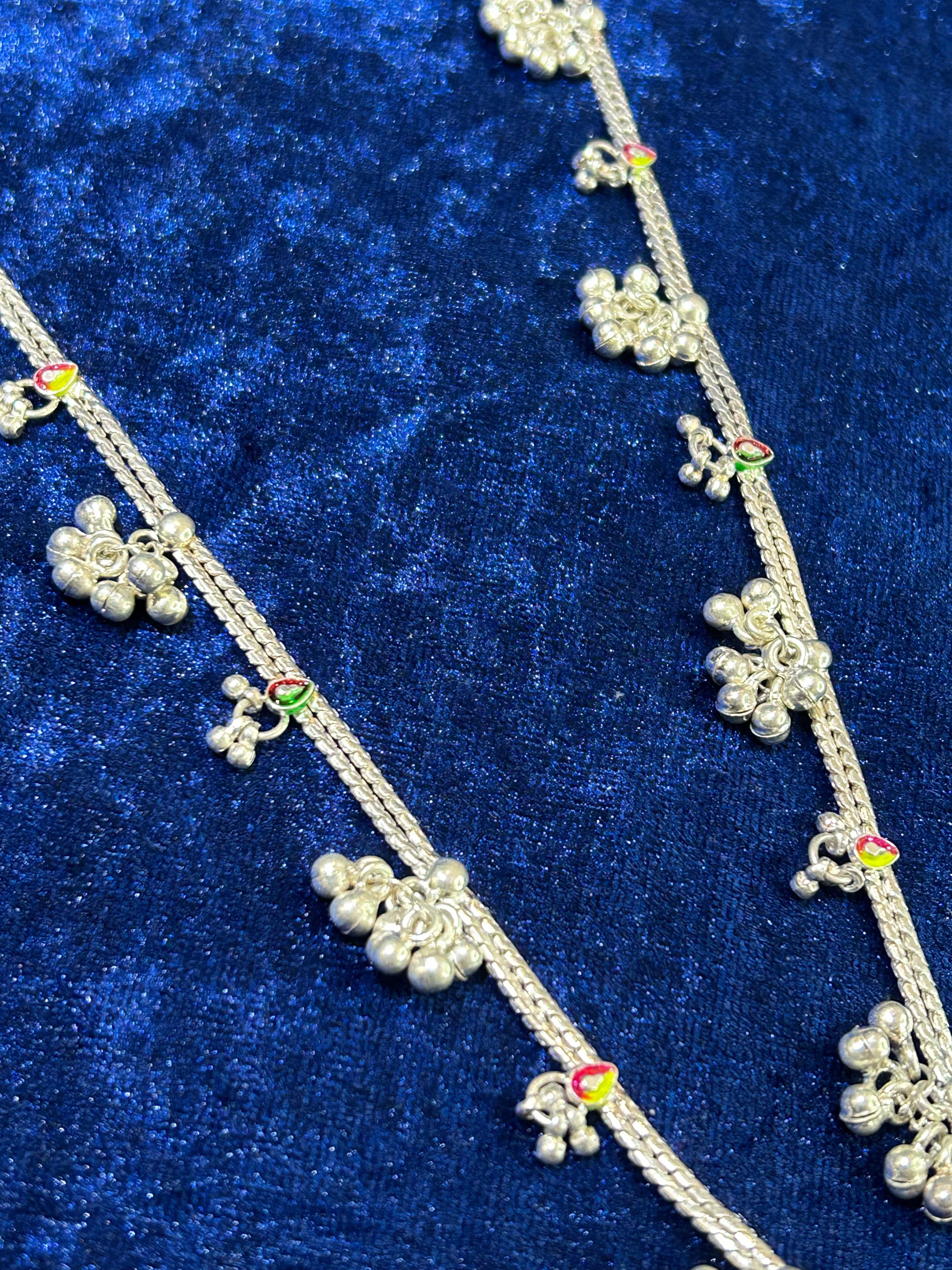 Silver Bloom: Designer Anklets for Every Occasion