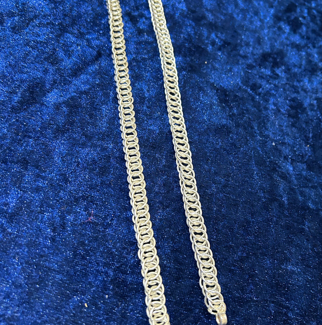 Moonlit Steps: Pure Silver Payal with Shine
