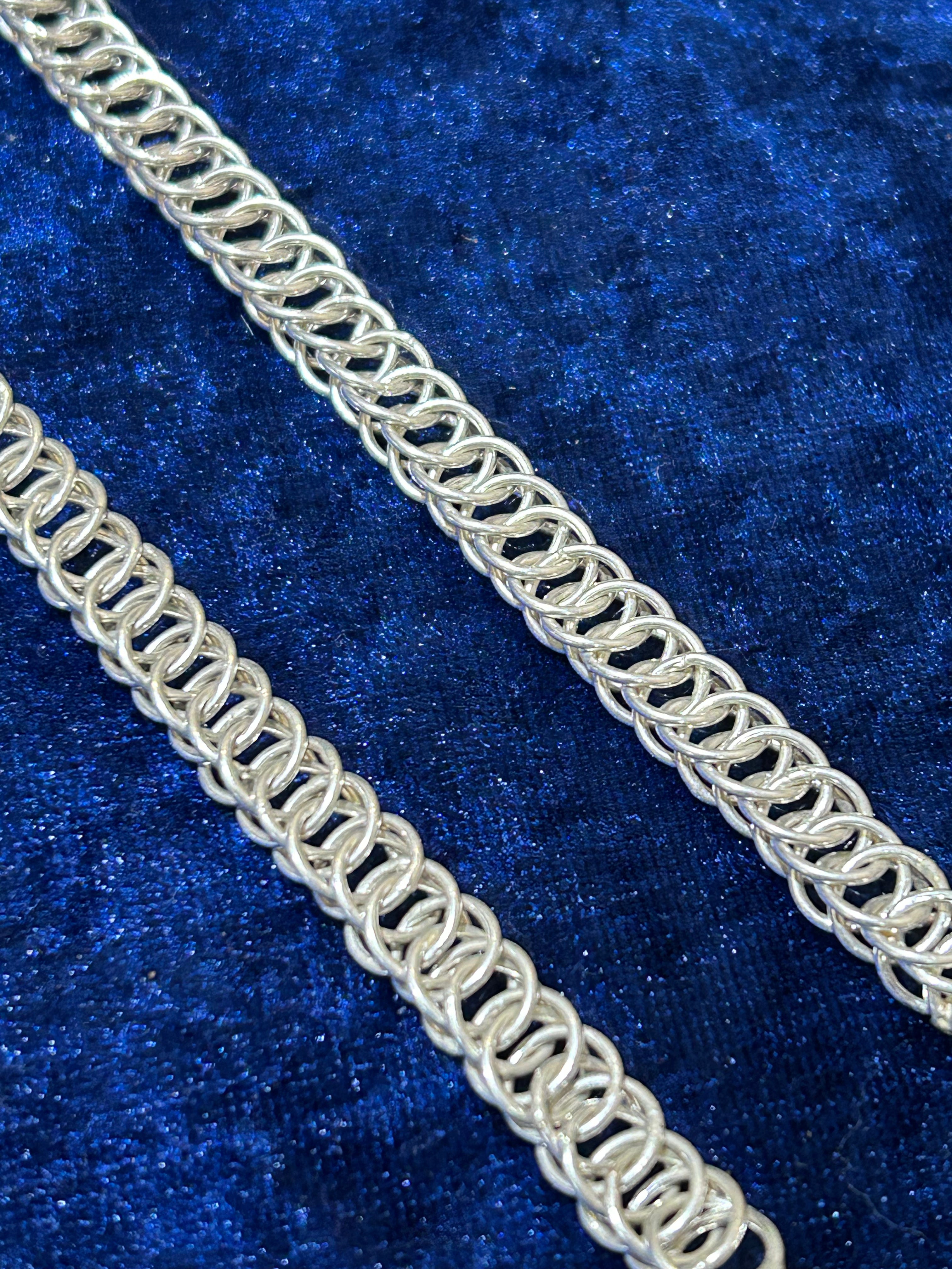 Moonlit Steps: Pure Silver Payal with Shine