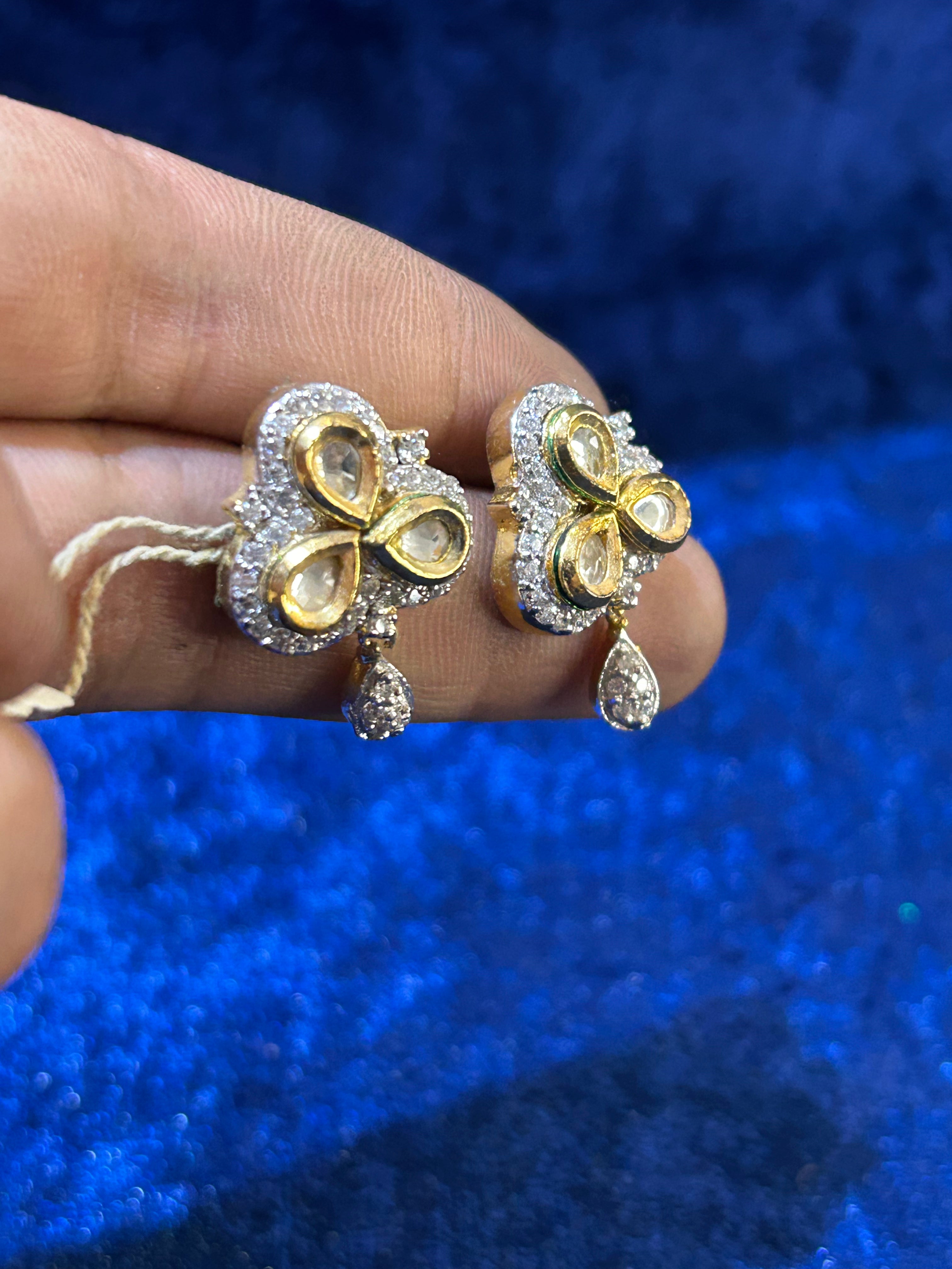 Noor-e-Nazaara – Silver-Plated Jhumkas with Regal Detailing