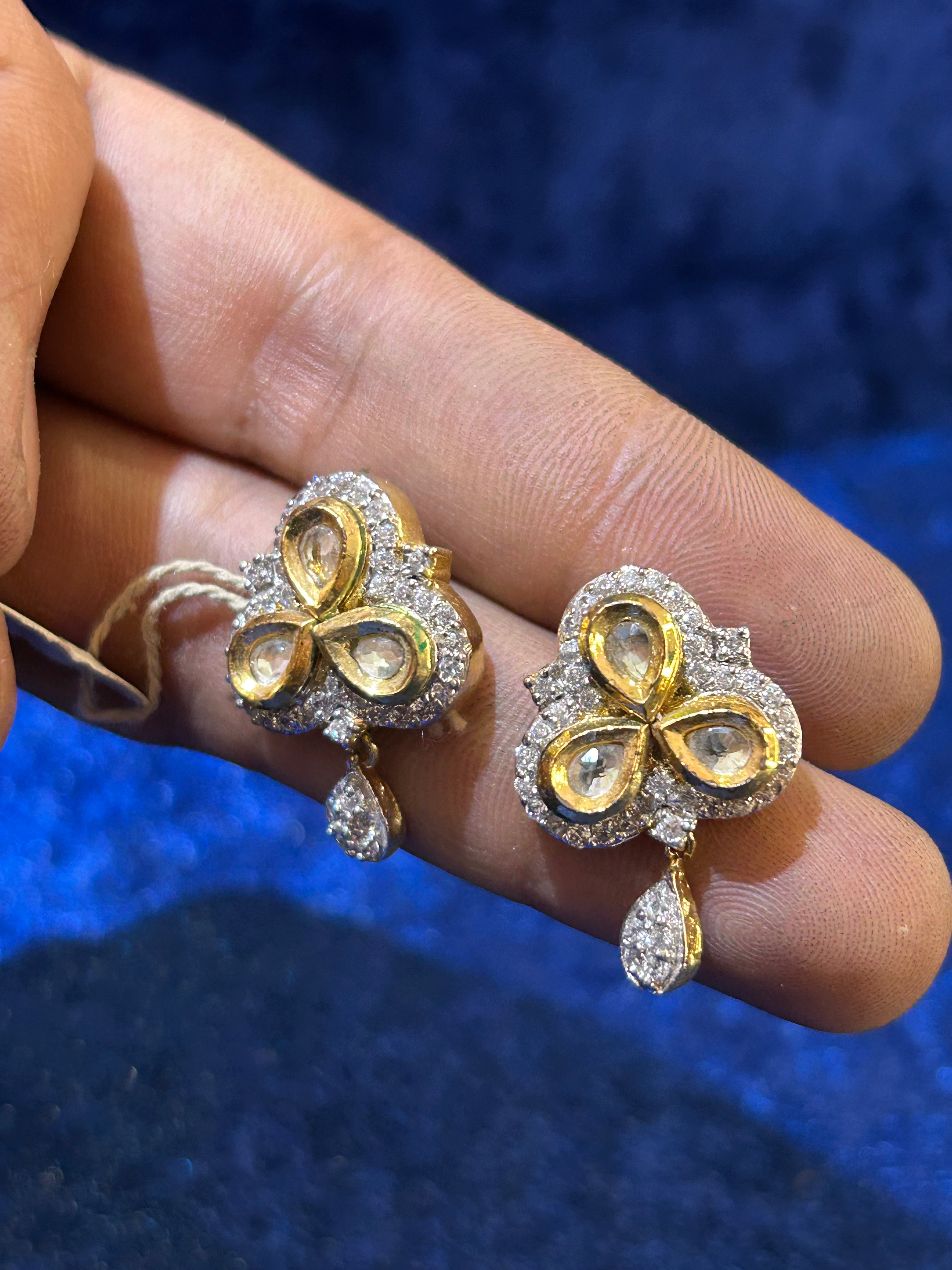 Noor-e-Nazaara – Silver-Plated Jhumkas with Regal Detailing