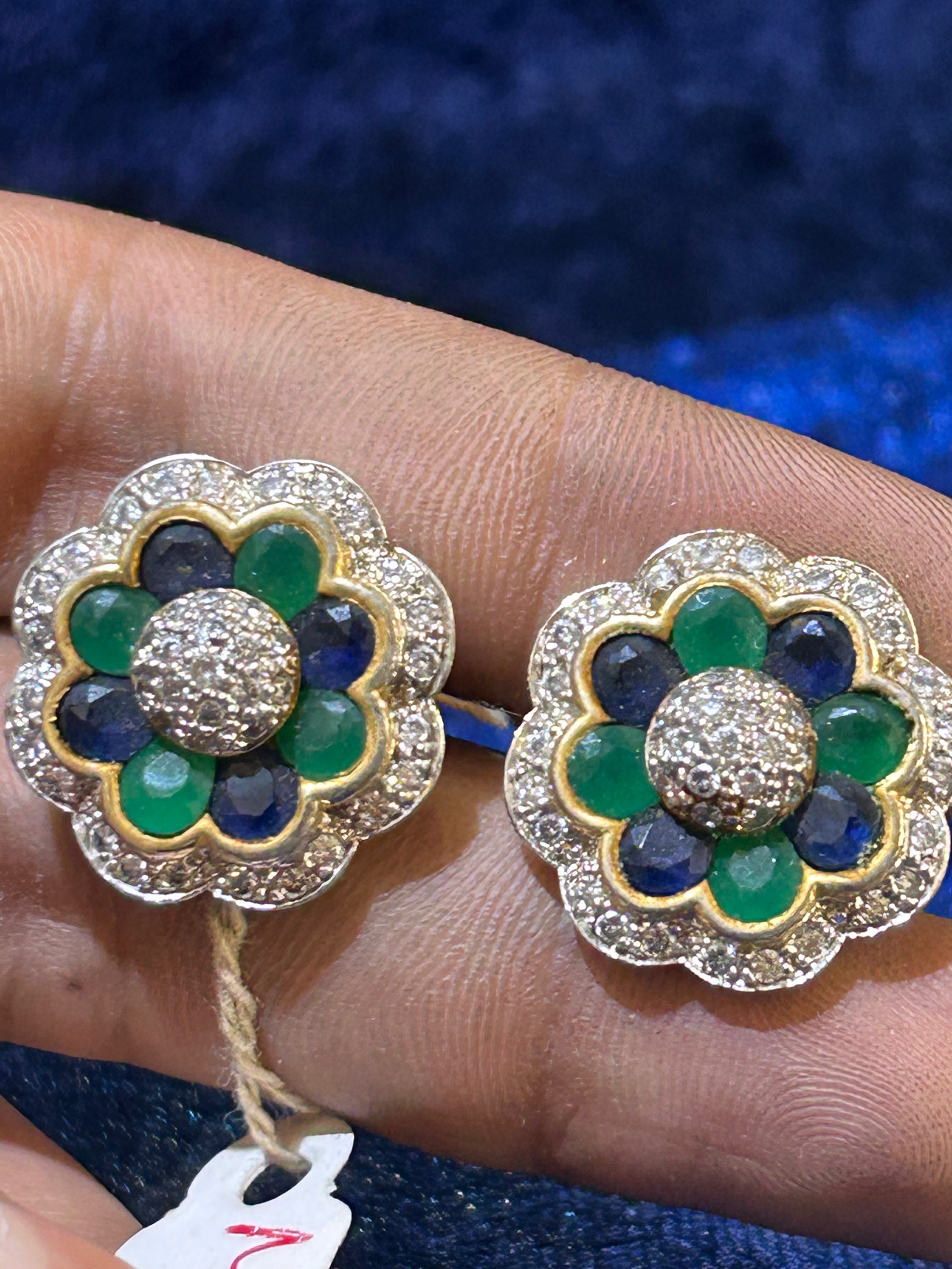 Roshni Radiance – Handcrafted Silver-Plated Green Charmers