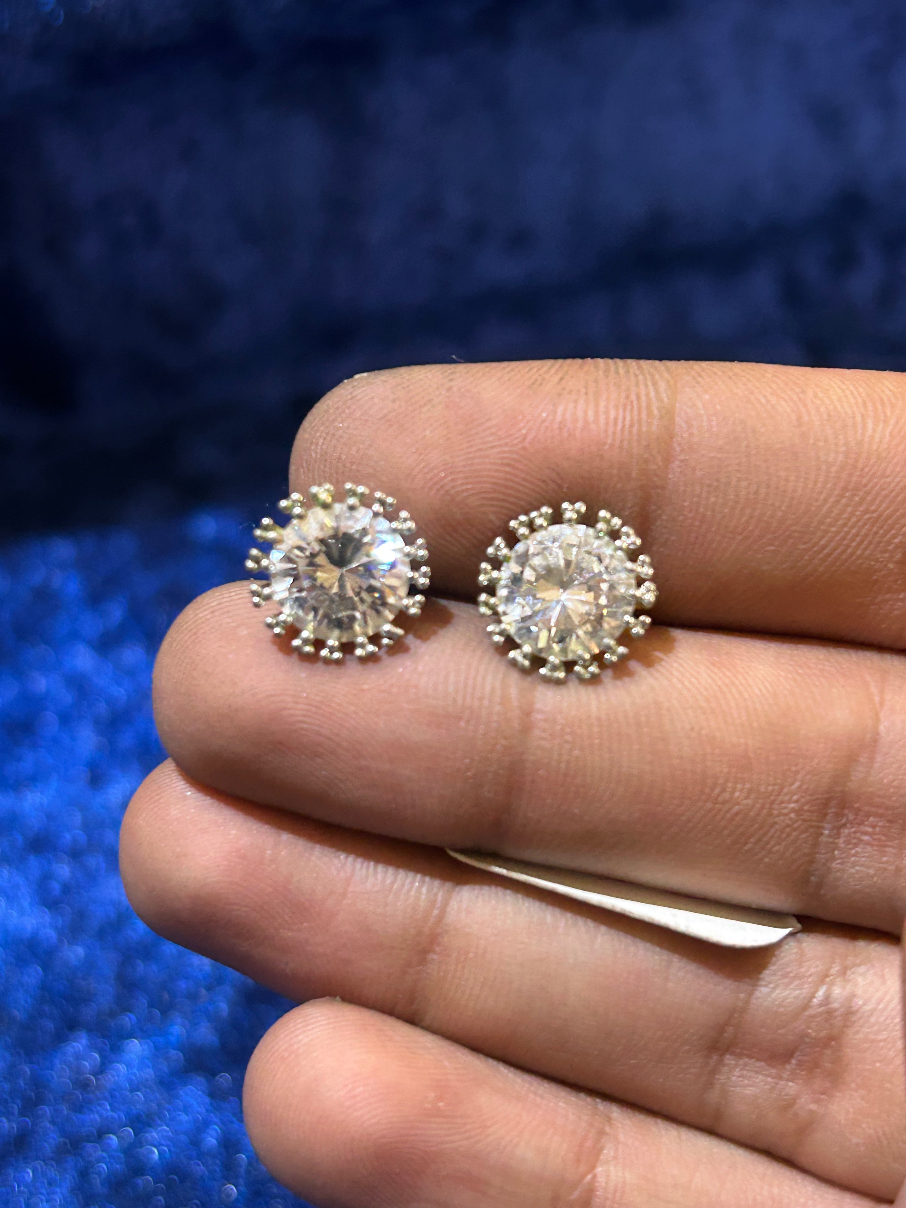 Mirror Bloom – Floral-Inspired Silver Earrings for Any Occasion