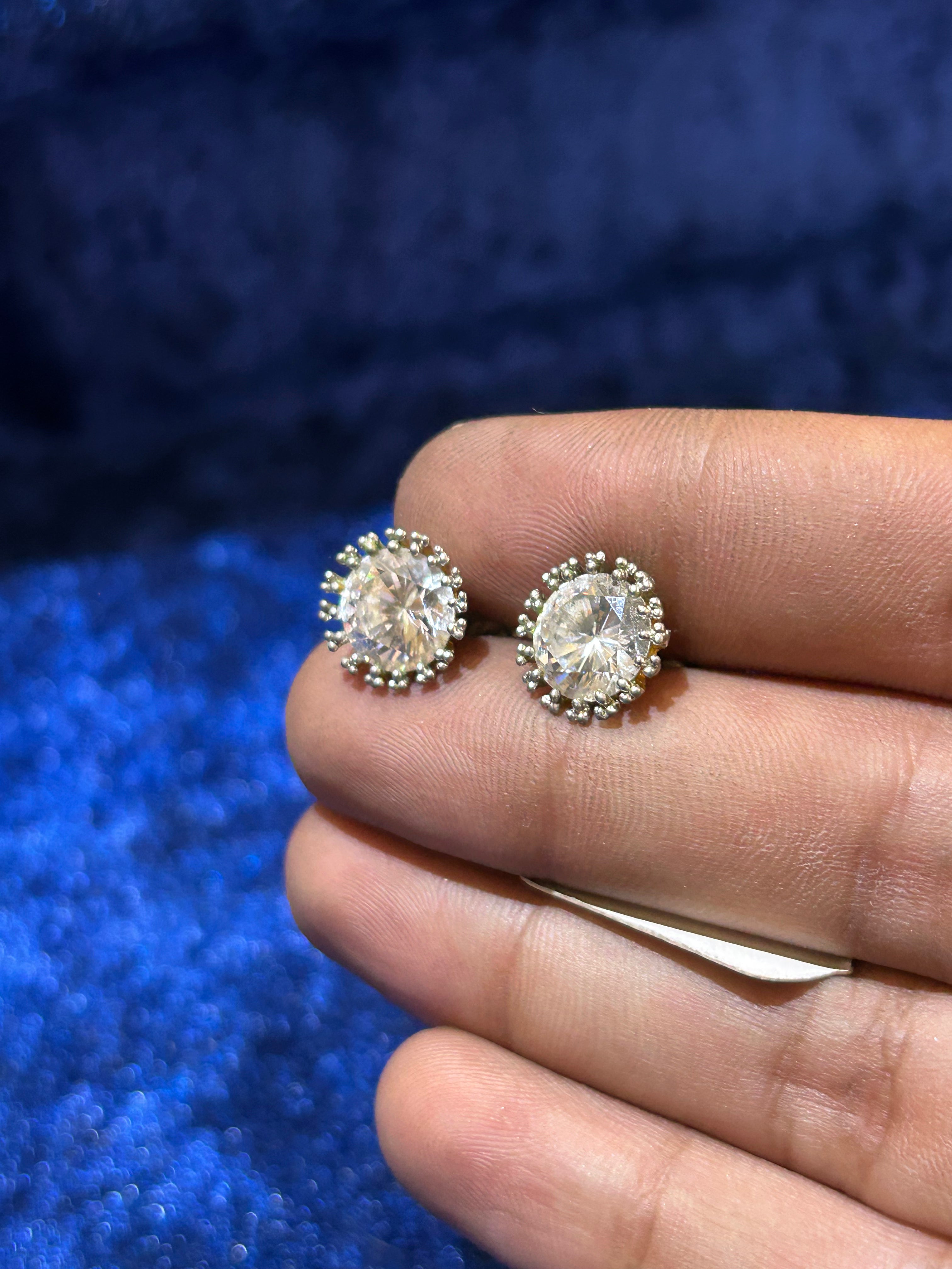 Mirror Bloom – Floral-Inspired Silver Earrings for Any Occasion