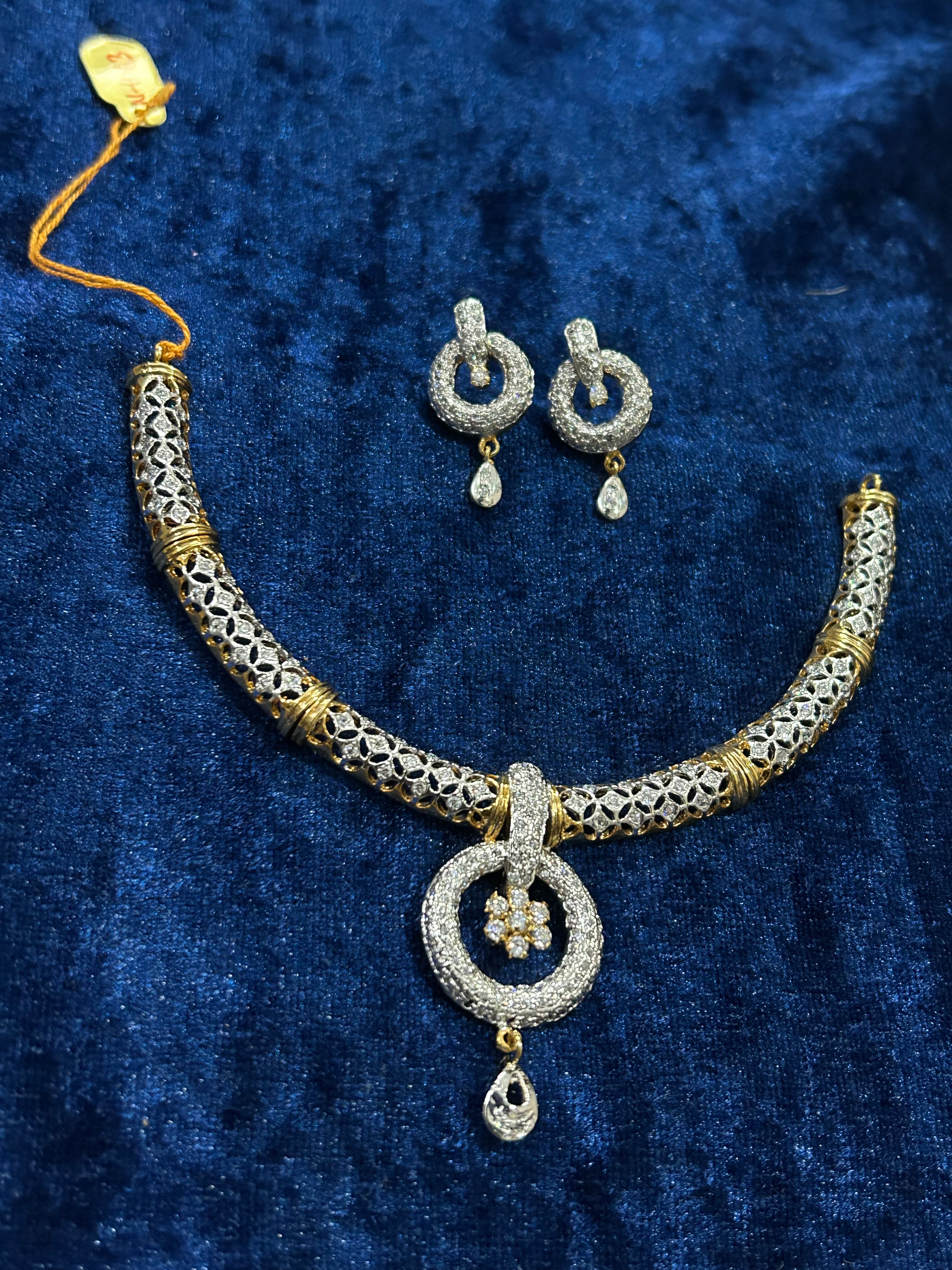 MoonKissed Magic – Elegant Silver-Plated Necklace Ensemble