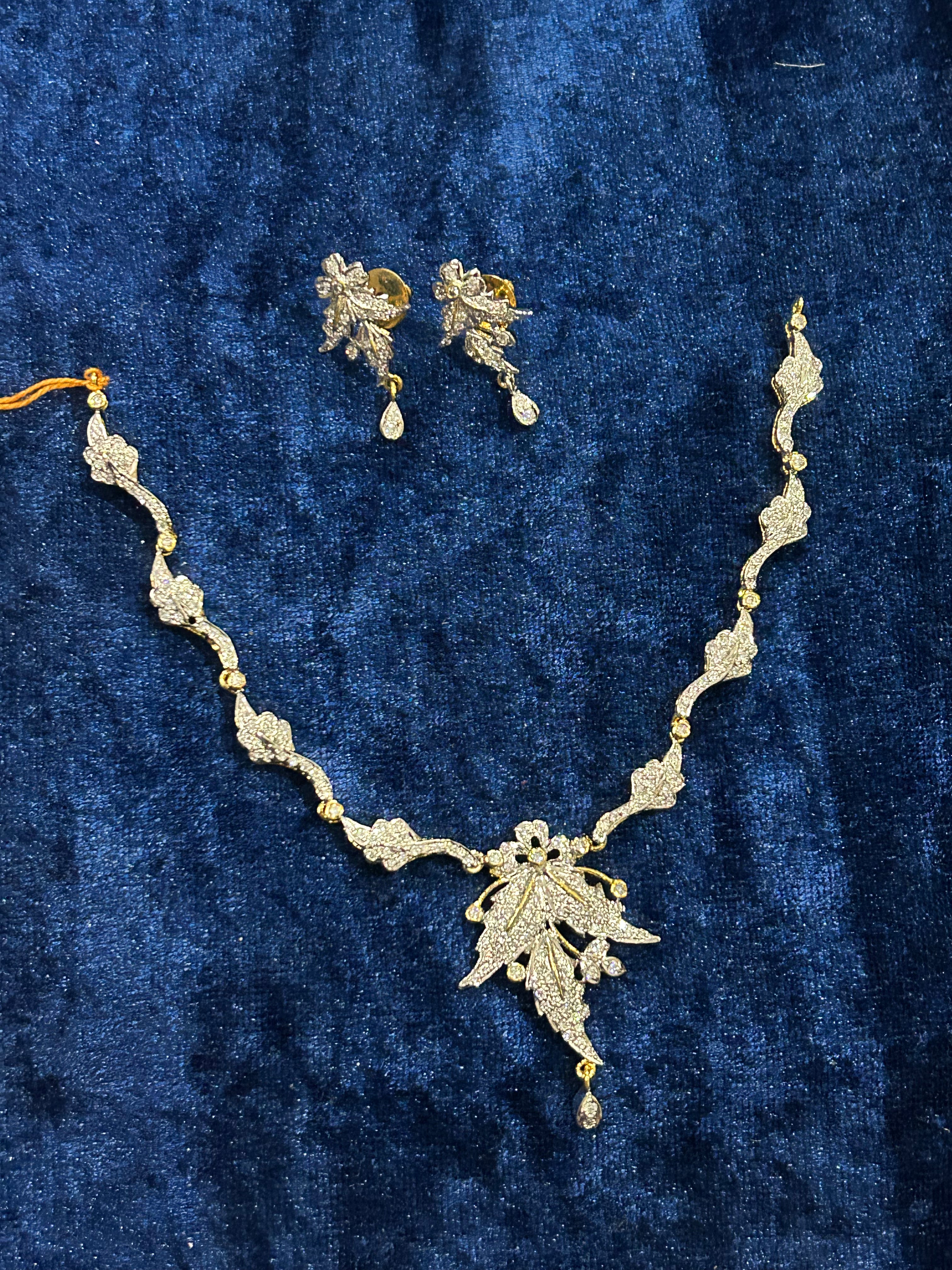Heera Sheen – Ethnic Silver-Plated Necklace with Intricate Detailing