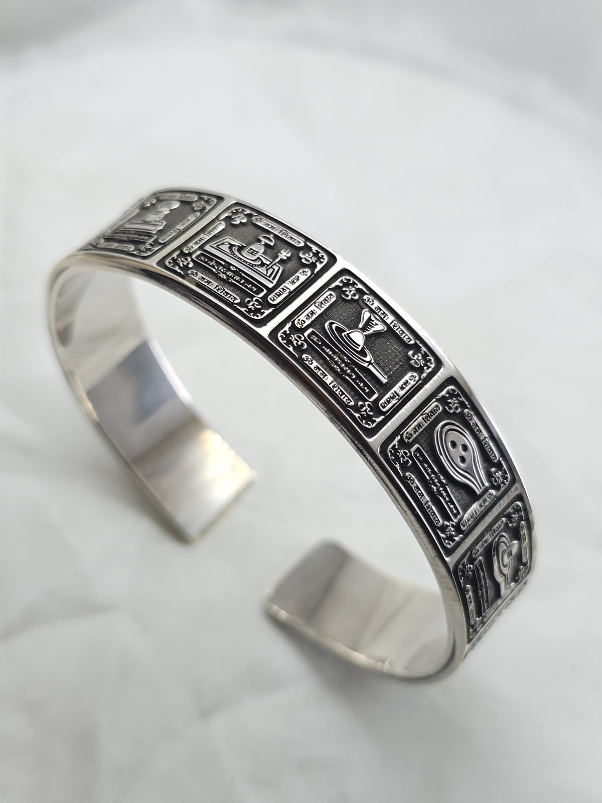 Handmade 925 Silver 12 Jyotirling Kada | Shiv Bhakt Collection | BIS Hallmarked