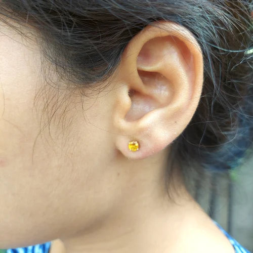 Golden Glow: 18Kt Citrine Earrings for Radiant Elegance