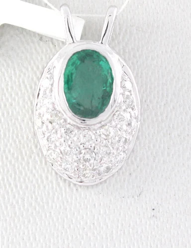 Royal Emerald and Diamond Pendant – Set in Lustrous 18K White Gold